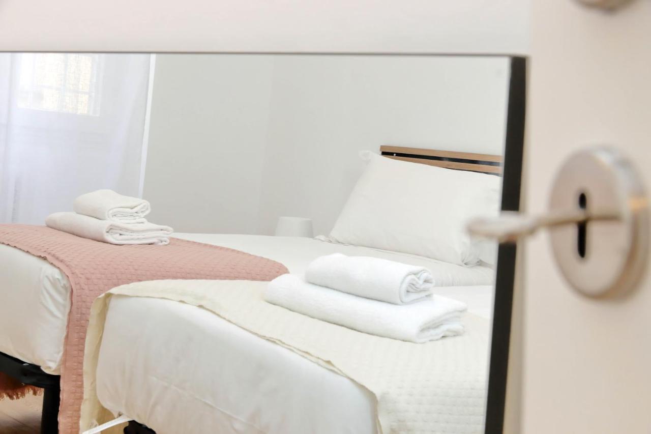 Suity I Cozy Segesta Apartment Рим Екстер'єр фото